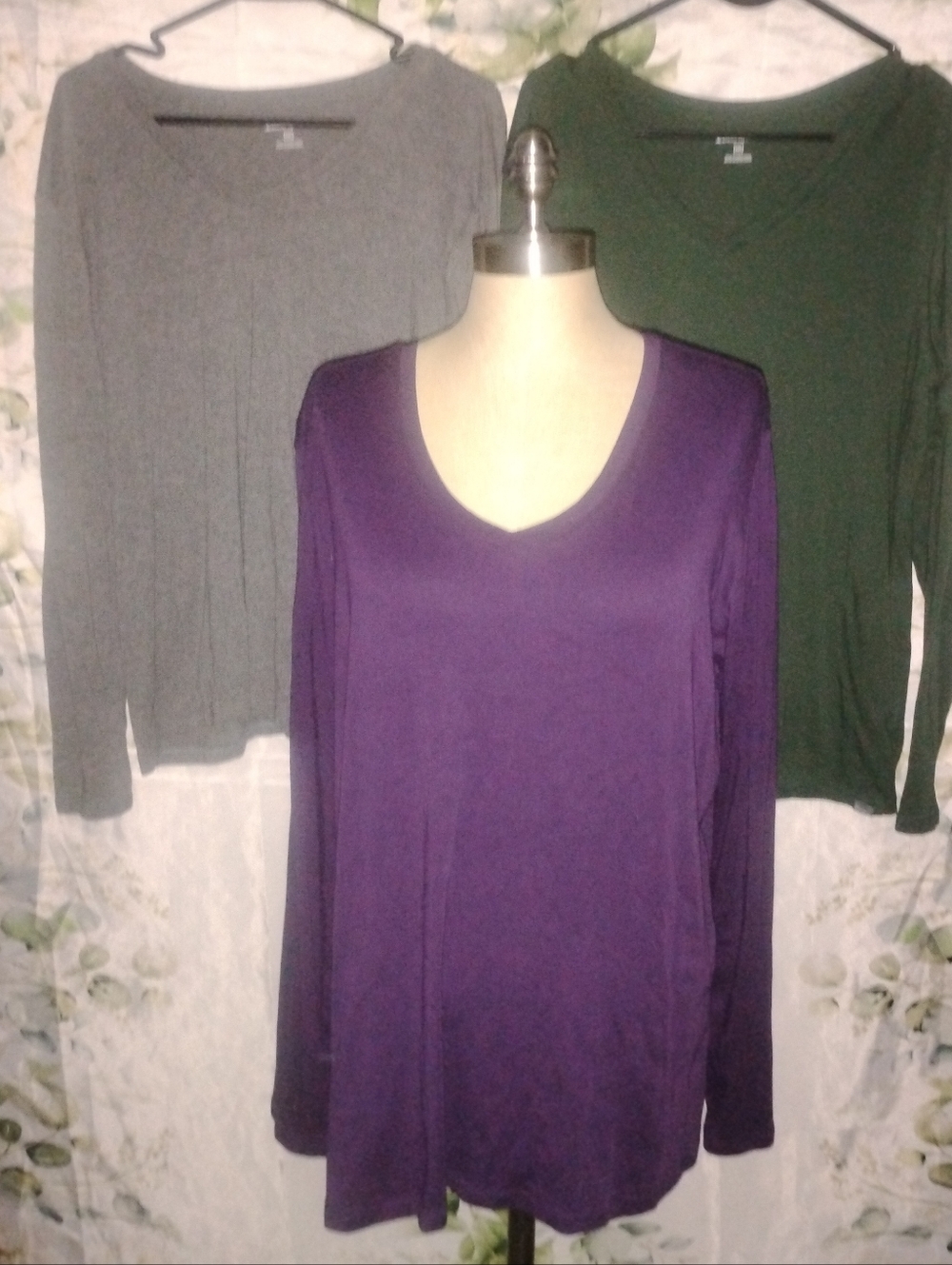 ($5Bundled) Set Of The Eddie Bauer Long Sleeve Tees
